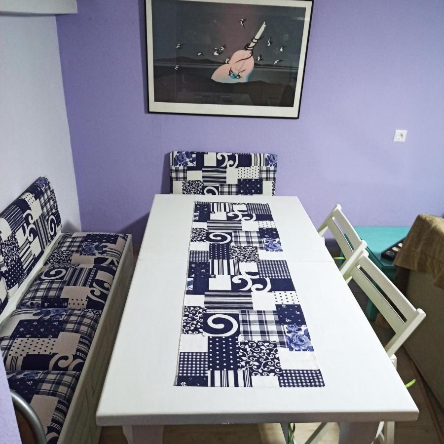 Εξοχική Κατοικία - Cottage Τίνα Líri エクステリア 写真